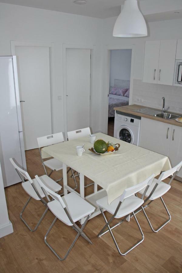 Apartamentos Angelita Plaza Beach Малага Экстерьер фото