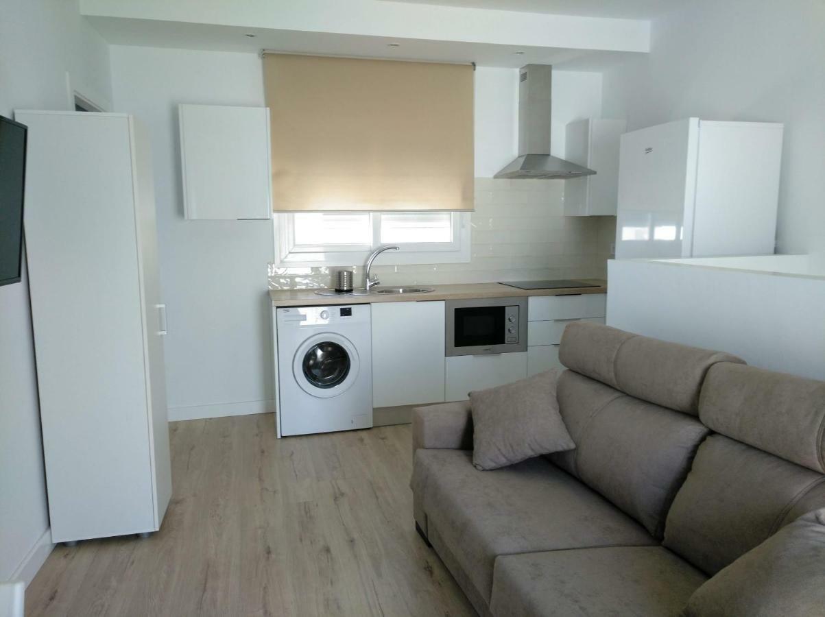 Apartamentos Angelita Plaza Beach Малага Экстерьер фото